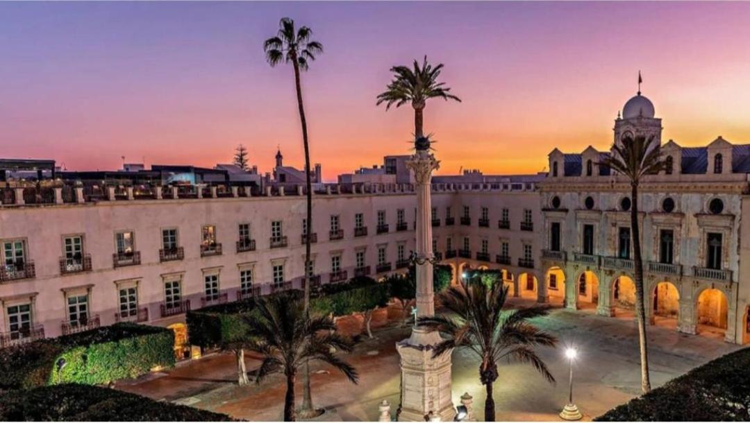Apartamento Piso Museo Del Realismo - Catedral - Alcazaba Con Parking Gratis - Super Wifi Almería Exterior foto