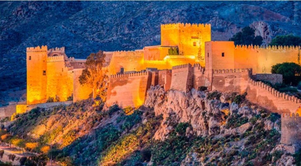 Apartamento Piso Museo Del Realismo - Catedral - Alcazaba Con Parking Gratis - Super Wifi Almería Exterior foto